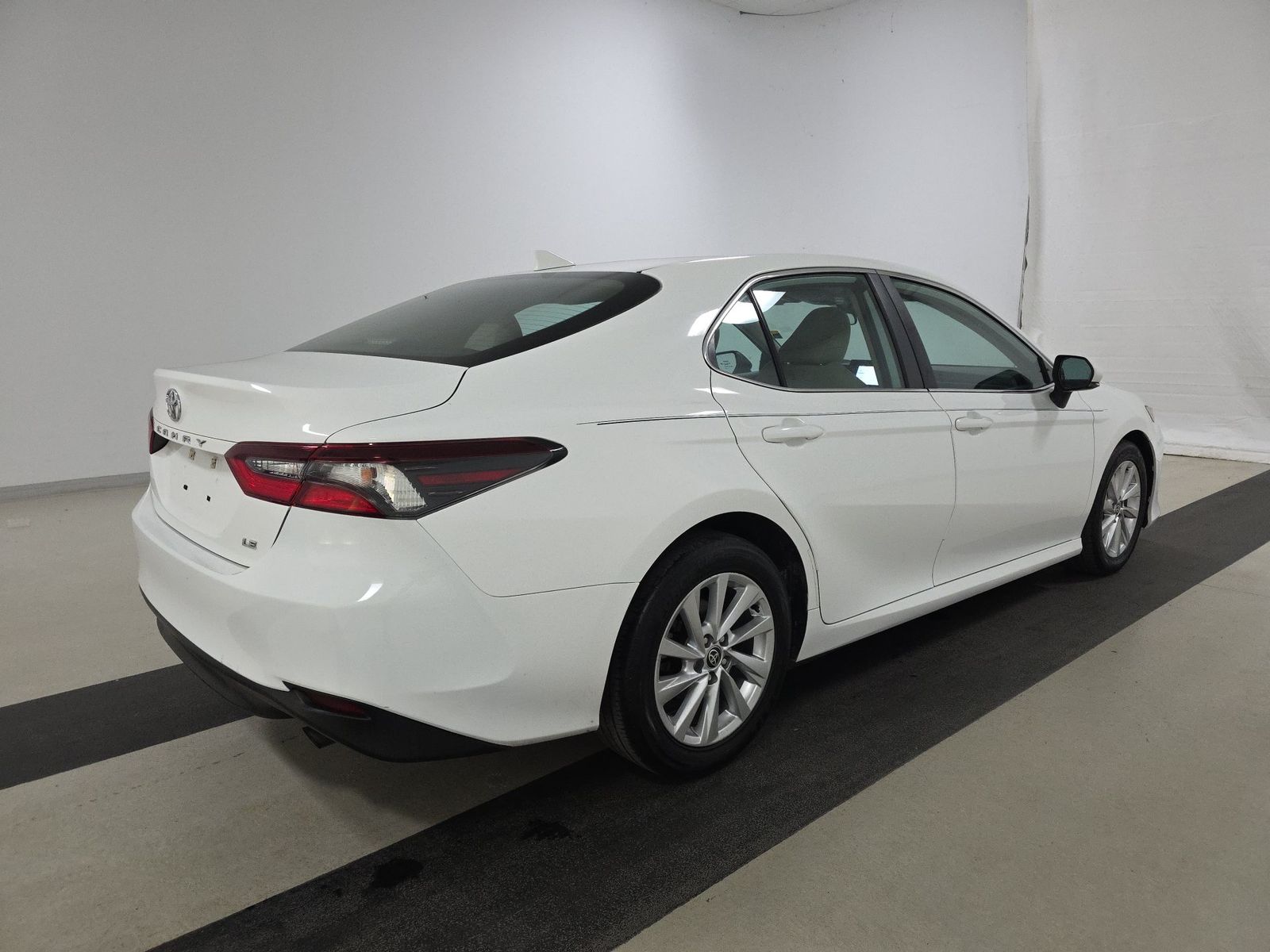TOYOTA CAMRY - 5