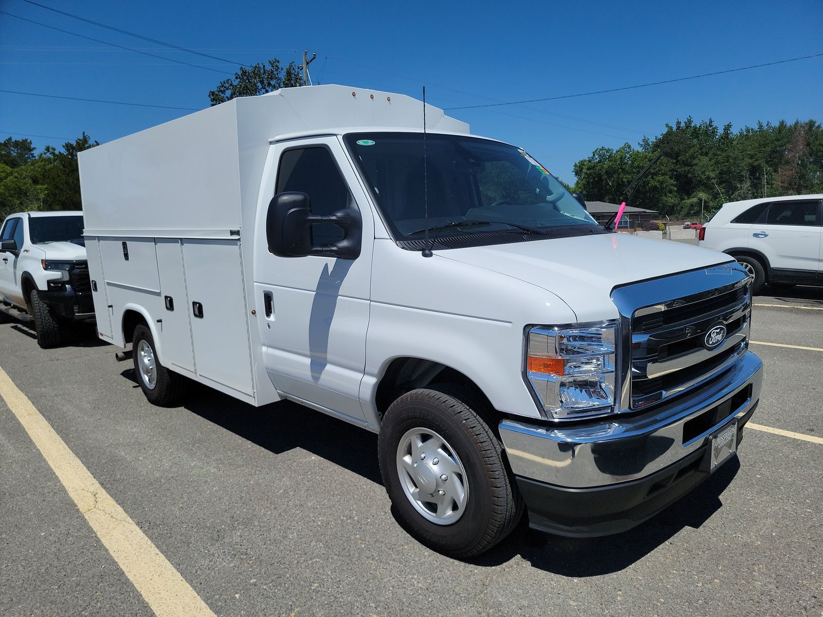 FORD E-350 - 4