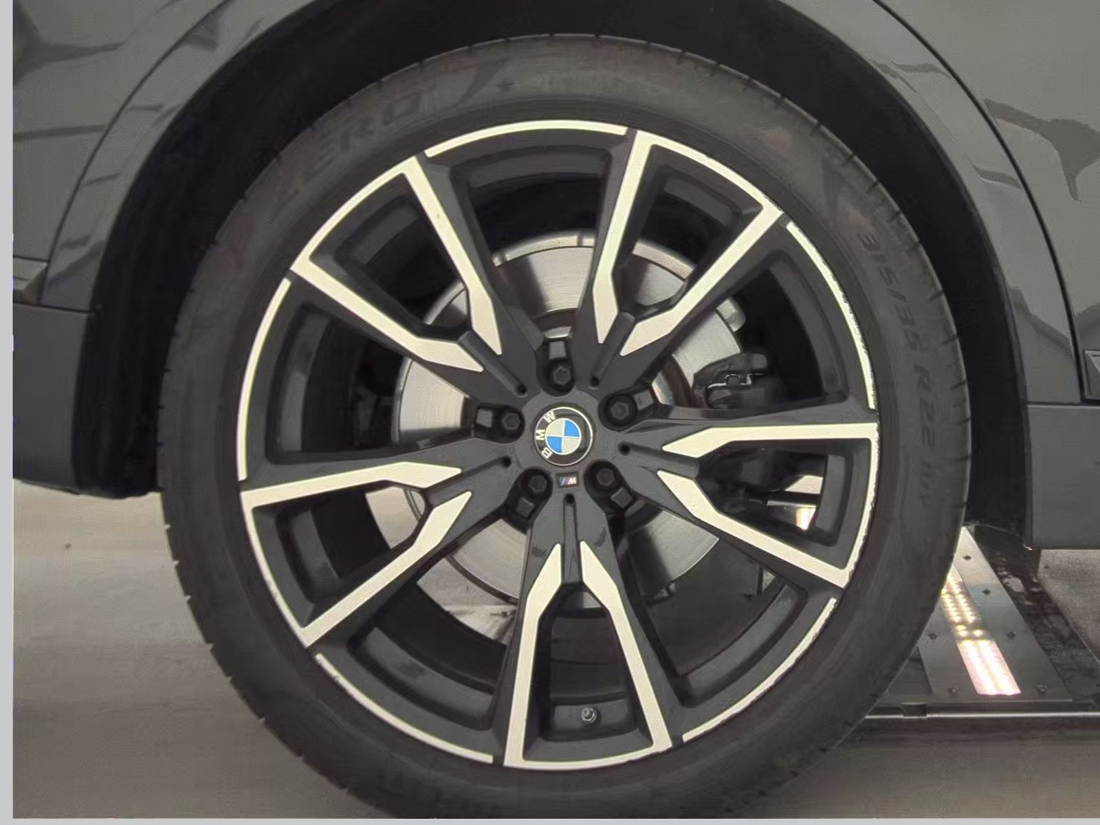 2021 BMW X7 xDrive40i AWD
