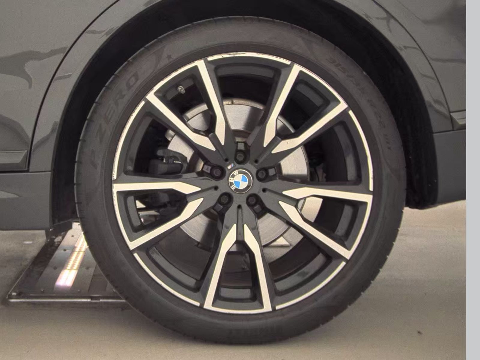 2021 BMW X7 xDrive40i AWD
