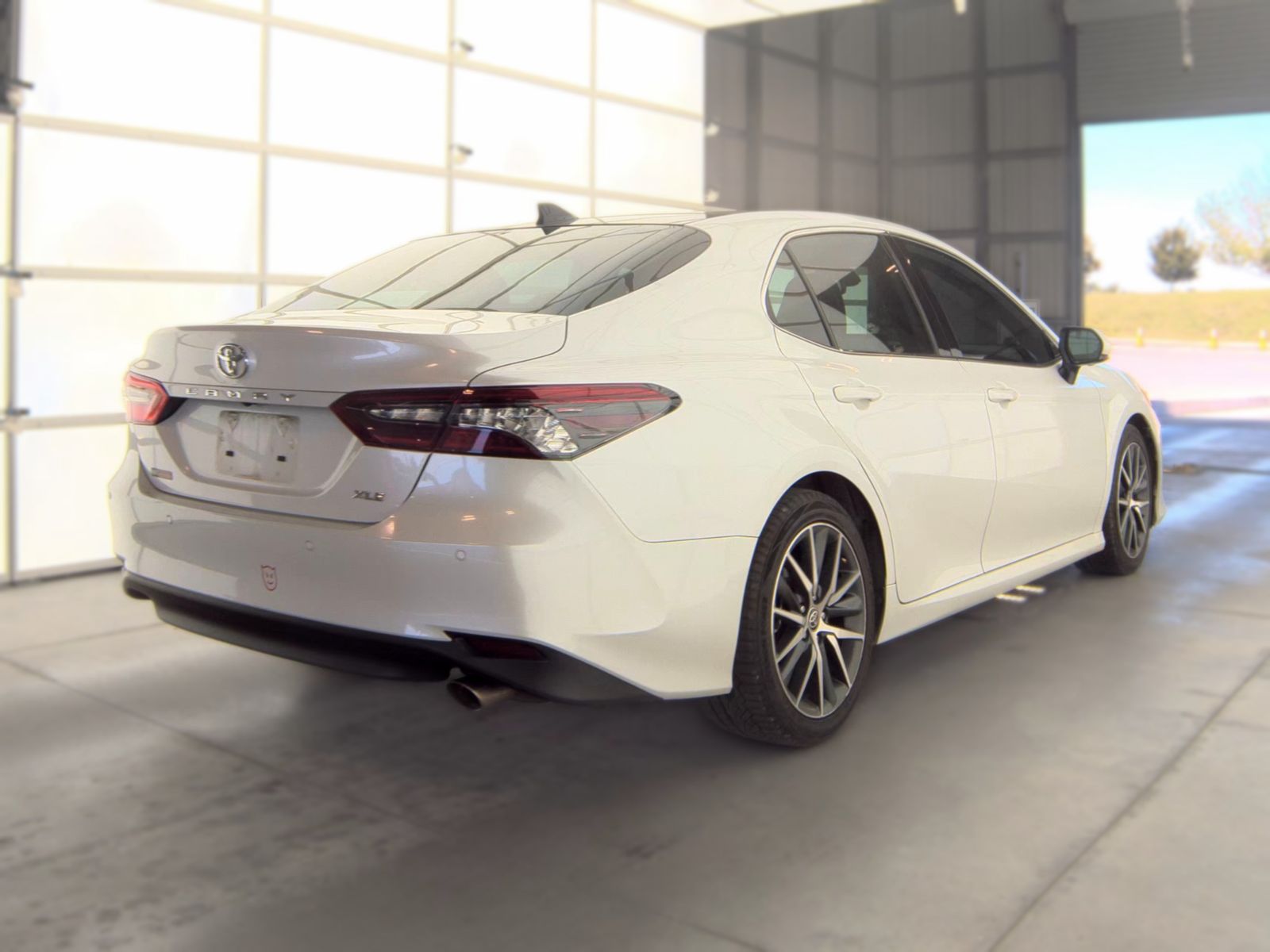 TOYOTA CAMRY - 6