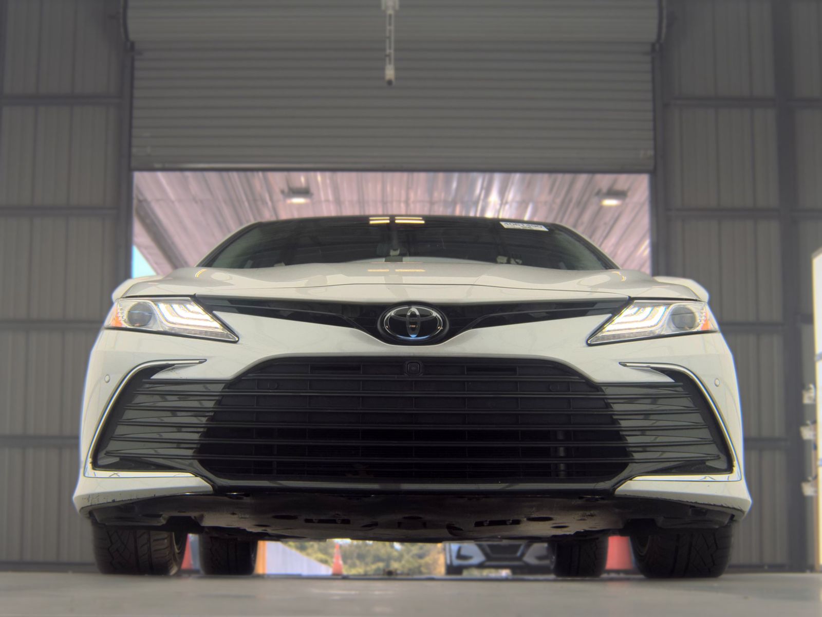 TOYOTA CAMRY - 4