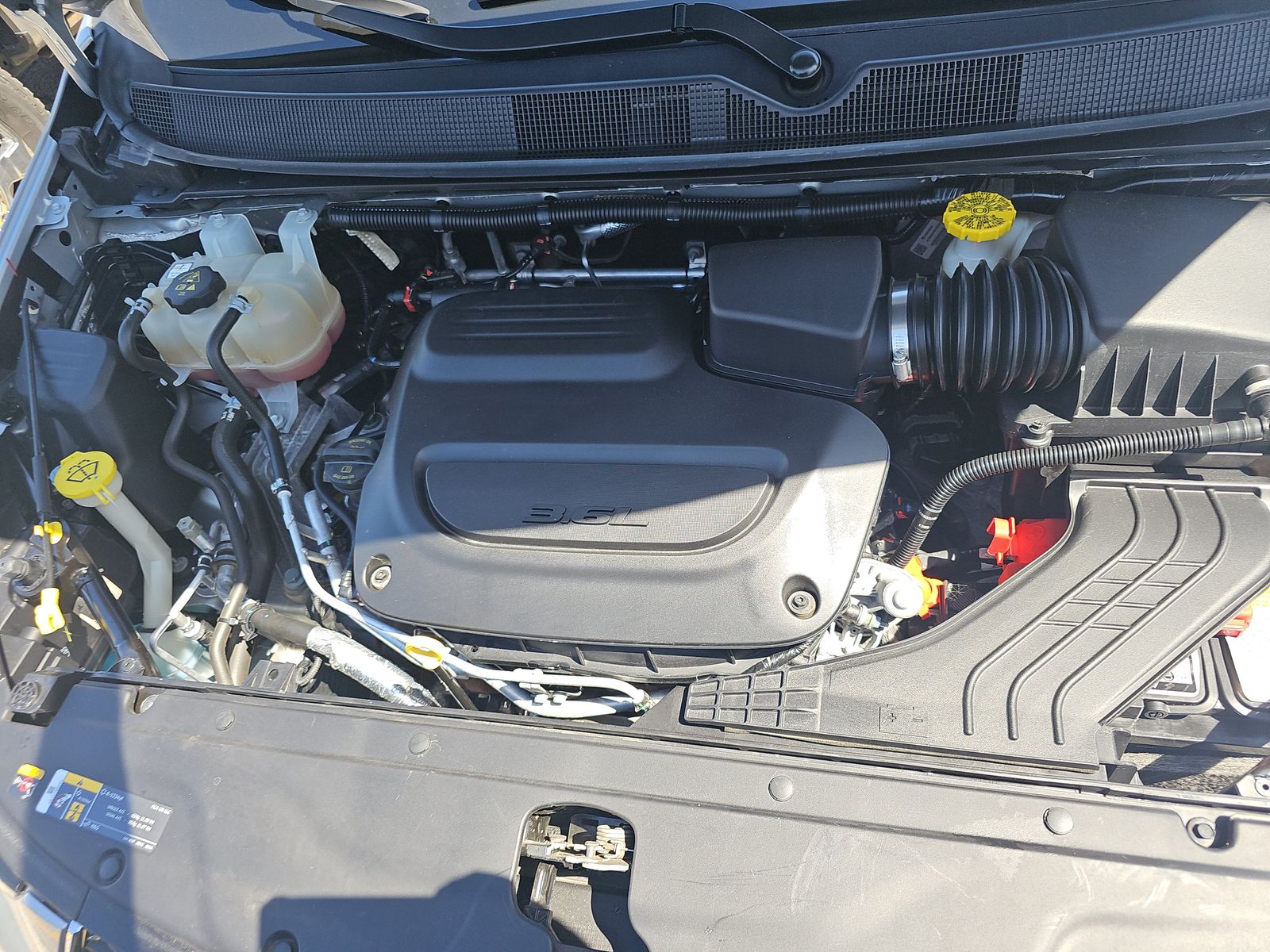 2023 Chrysler Pacifica Touring FWD