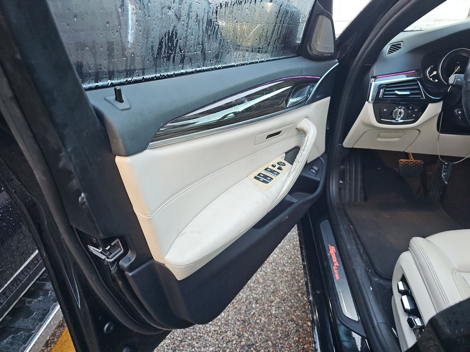 2018 BMW 5 Series 530i RWD