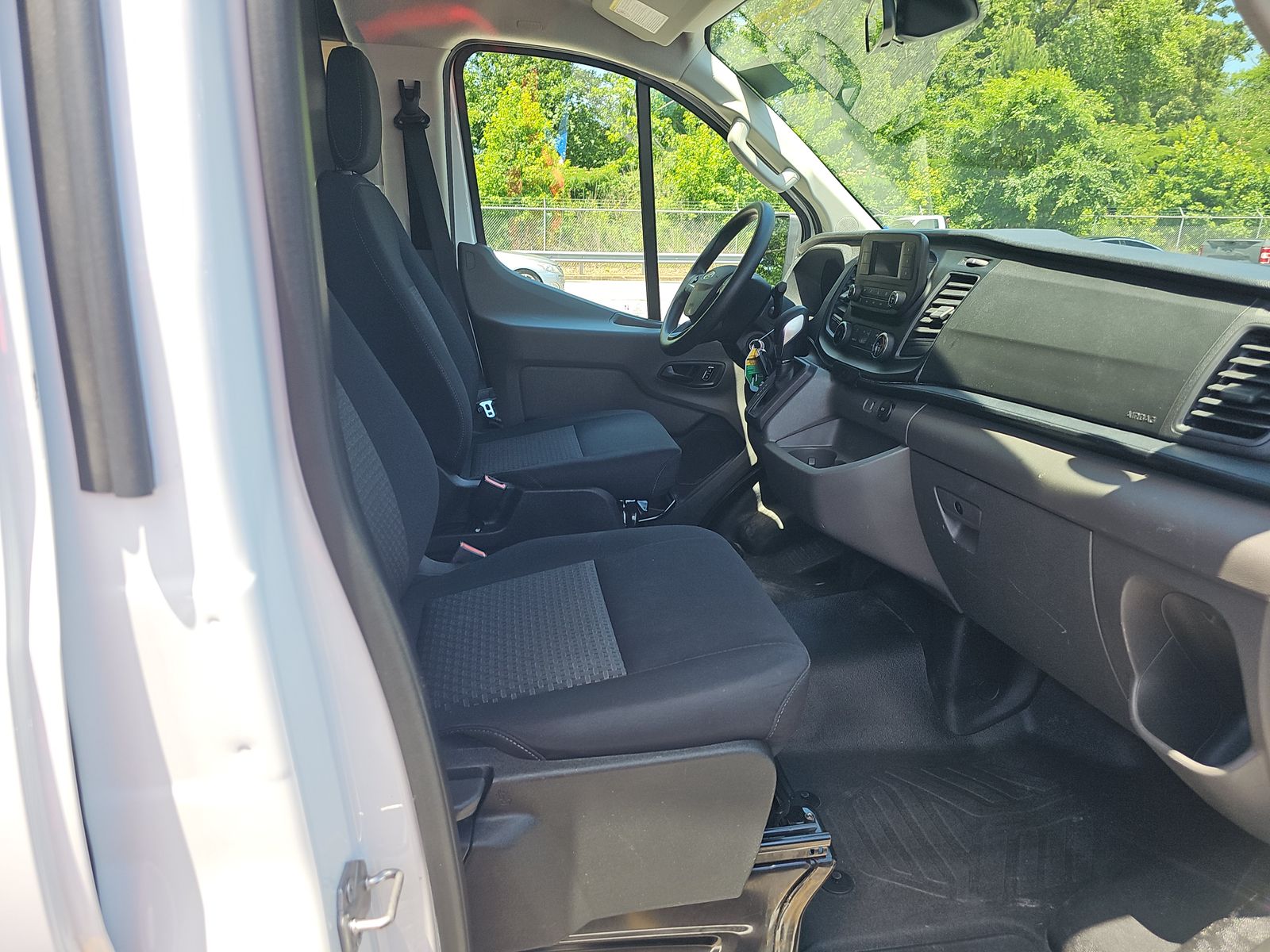 FORD TRANSIT 250 - 9