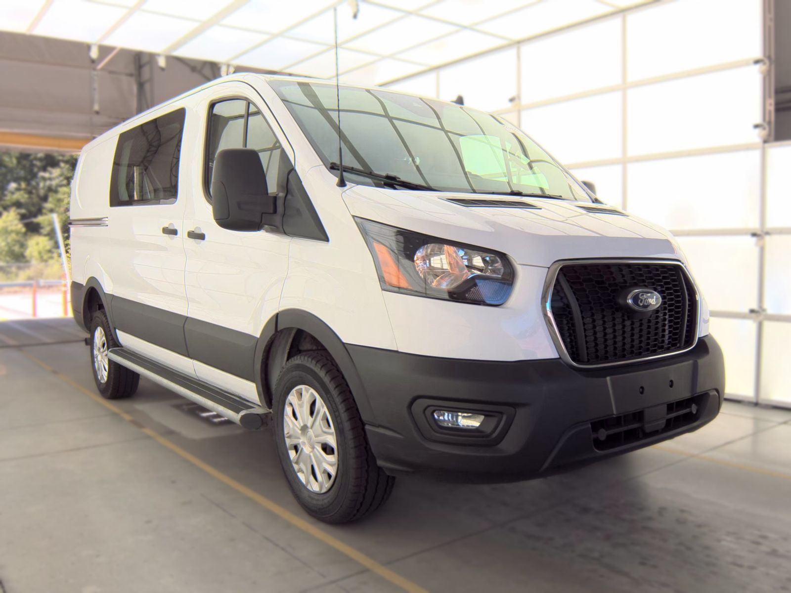 FORD TRANSIT 250 - 4