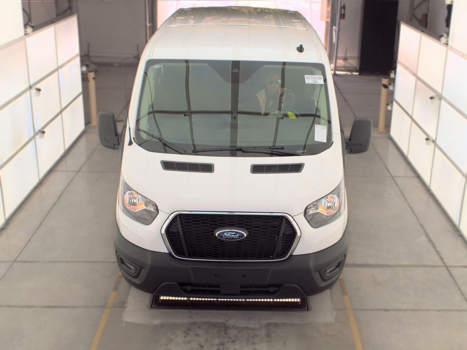 FORD TRANSIT 250 - 3