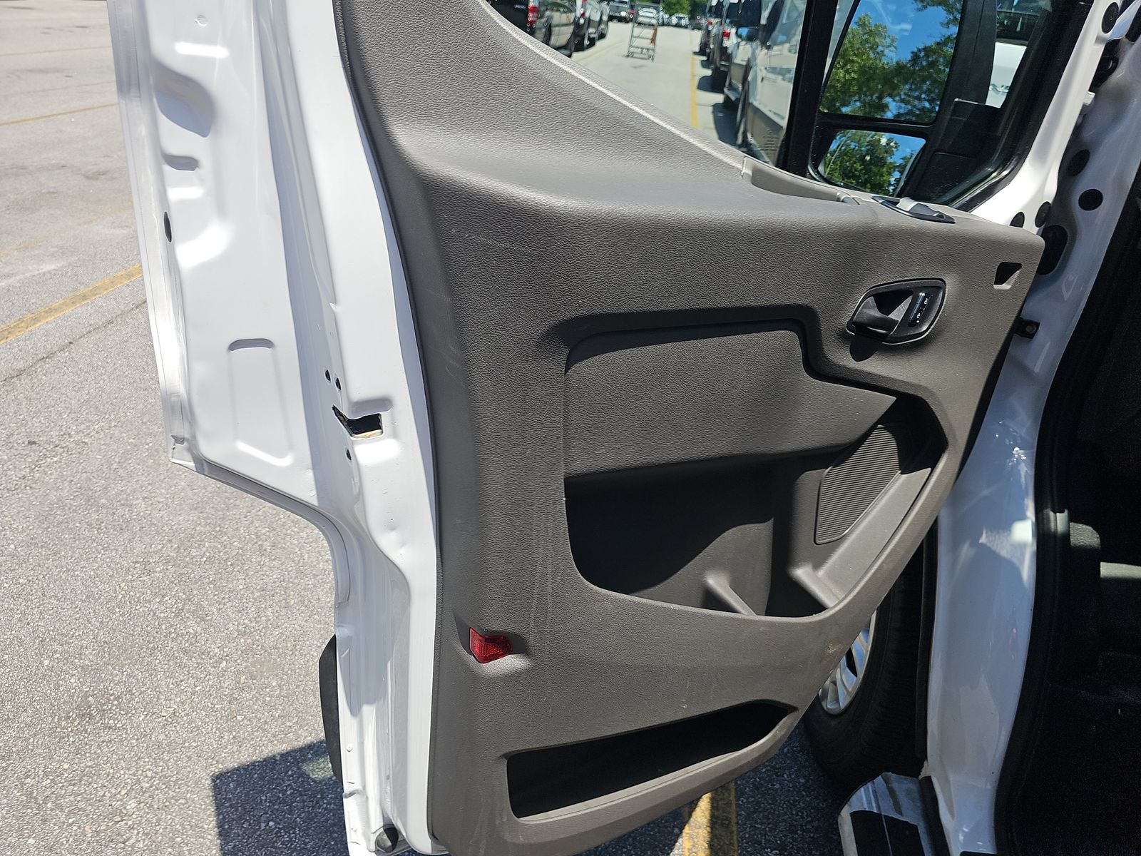 FORD TRANSIT 250 - 10