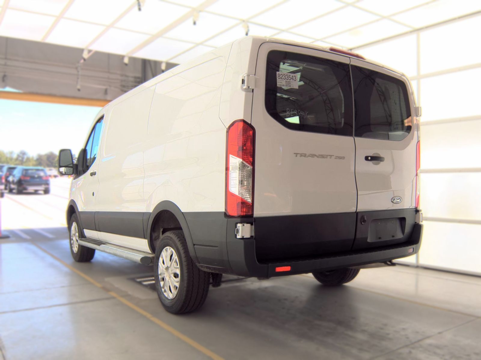 FORD TRANSIT 250 - 7