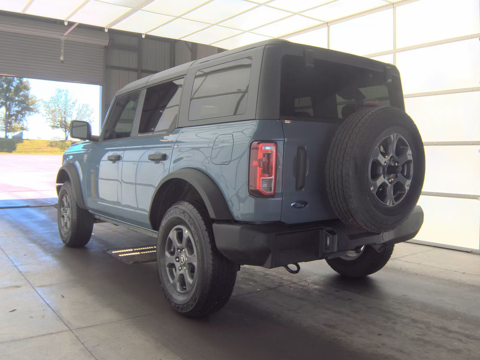 FORD BRONCO - 9