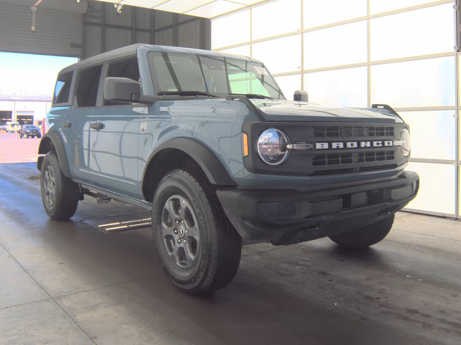 FORD BRONCO - 5
