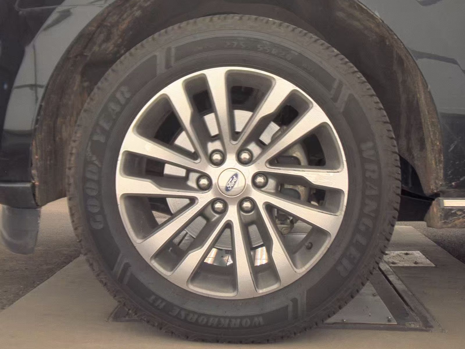 FORD EXPEDITION MAX - 10