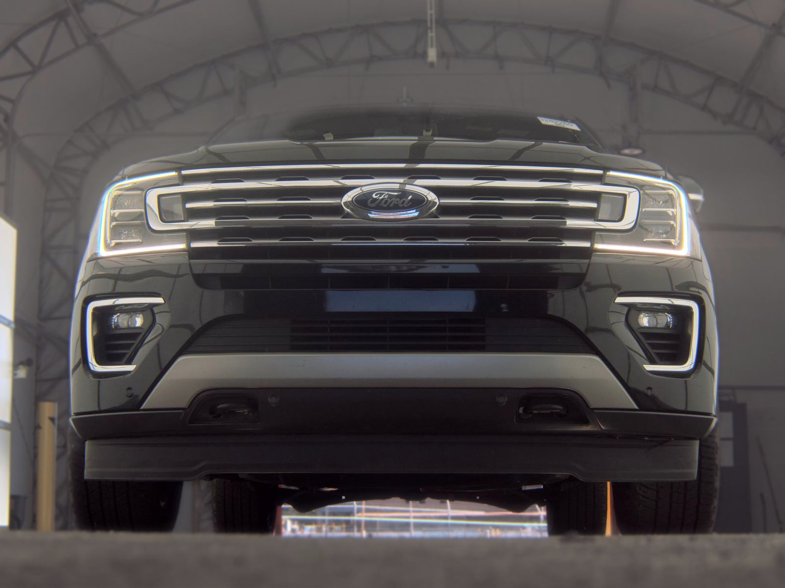 FORD EXPEDITION MAX - 4