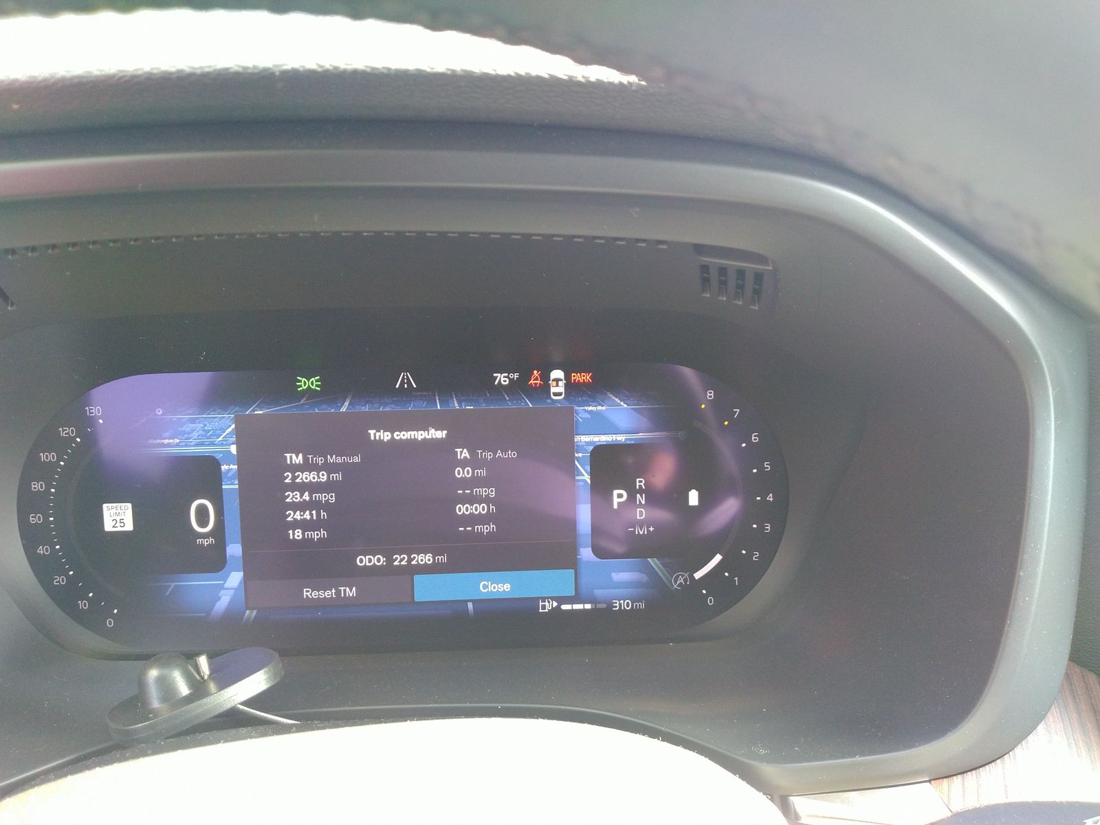 2023 Volvo XC60 B5 Plus AWD