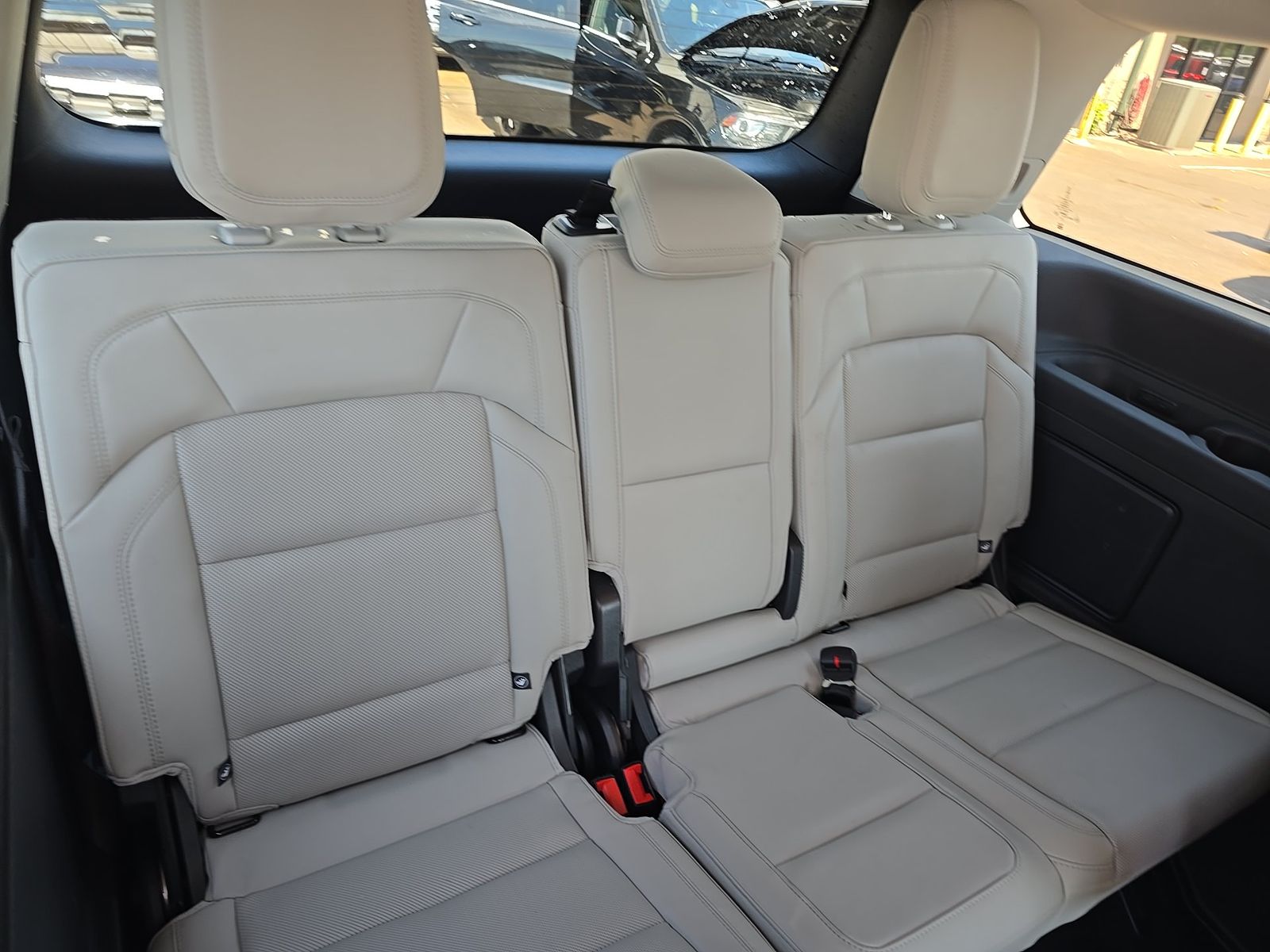 2026 Lincoln Navigator Premiere AWD