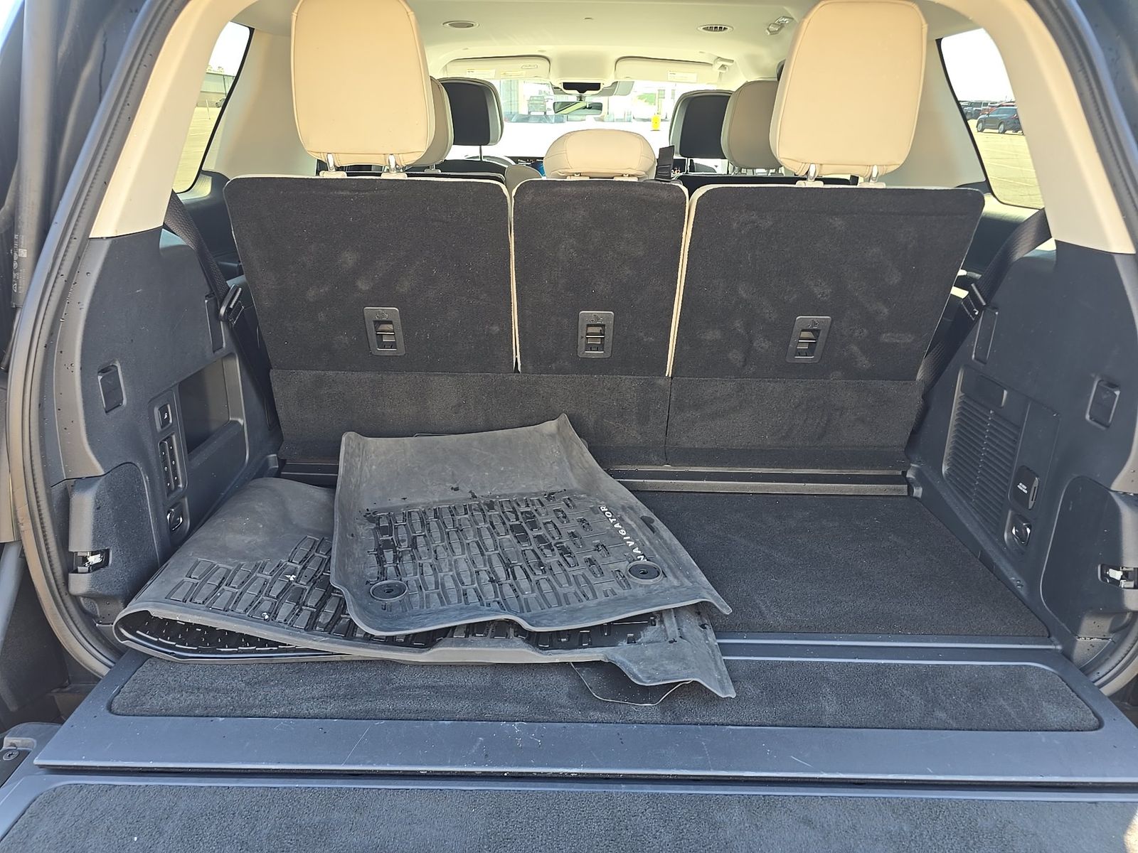 2026 Lincoln Navigator Premiere AWD