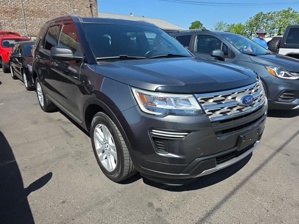 FORD EXPLORER - 4