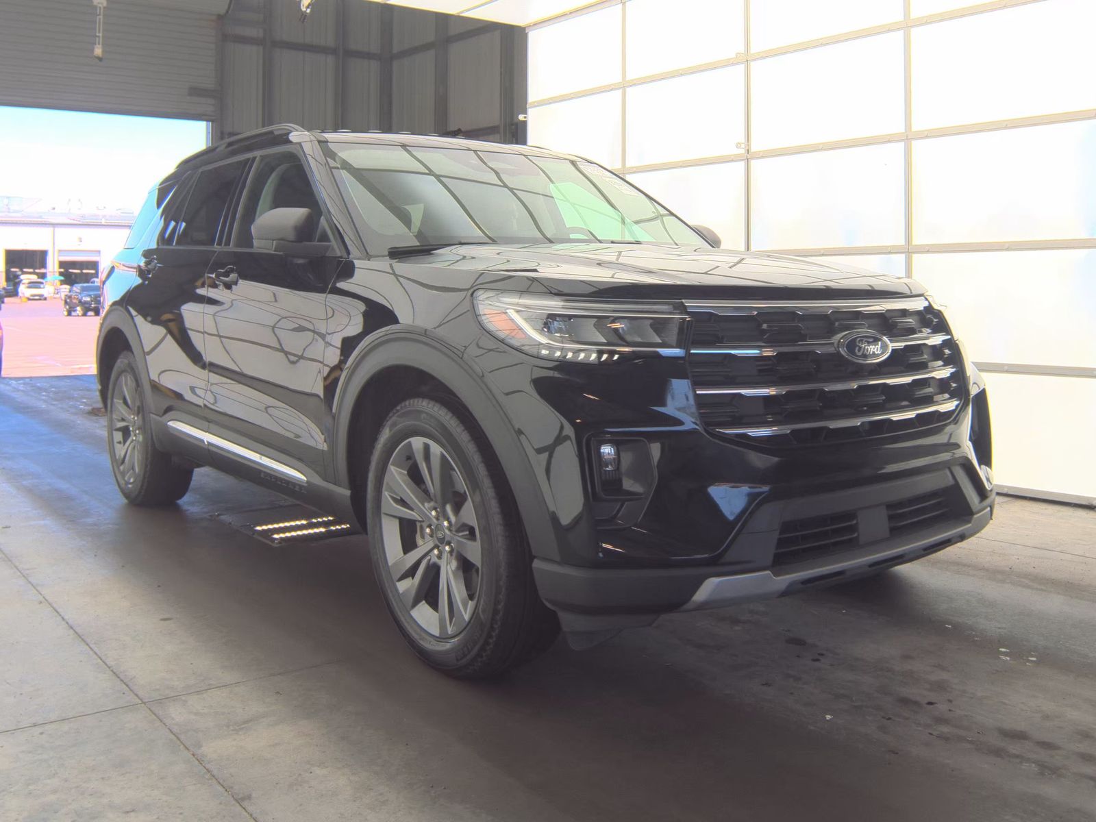 FORD EXPLORER - 5