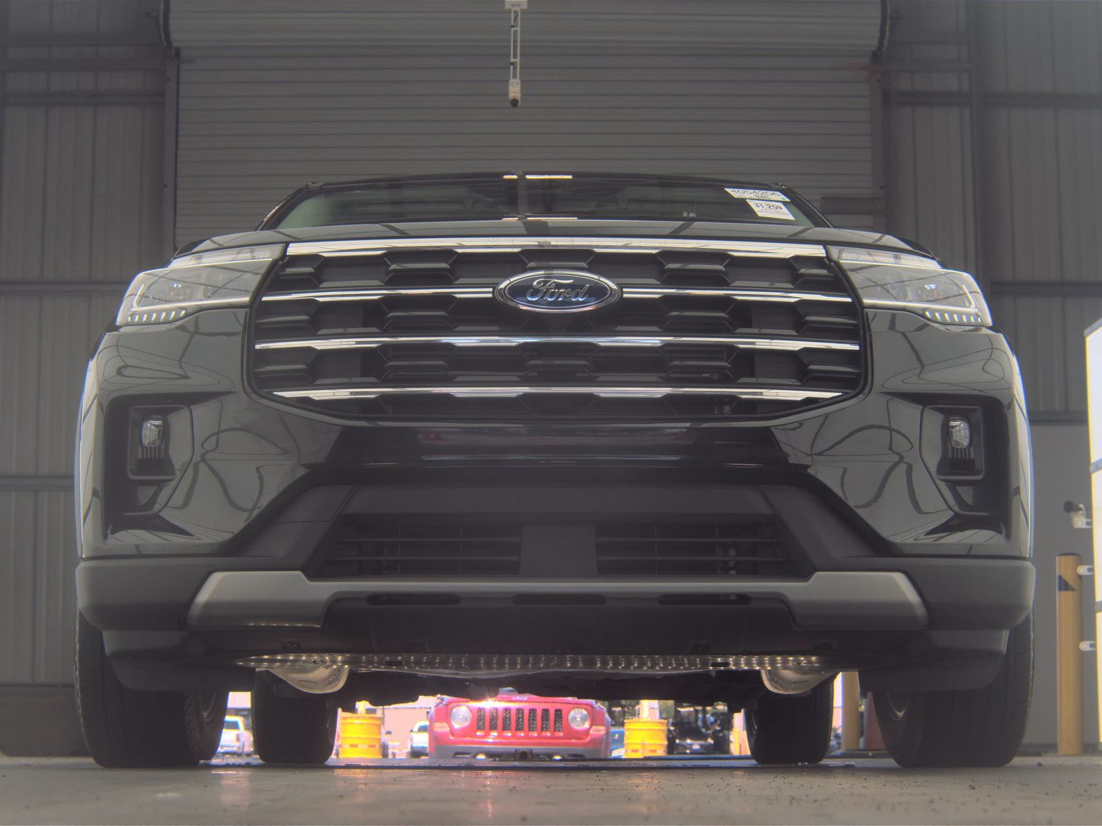 FORD EXPLORER - 4