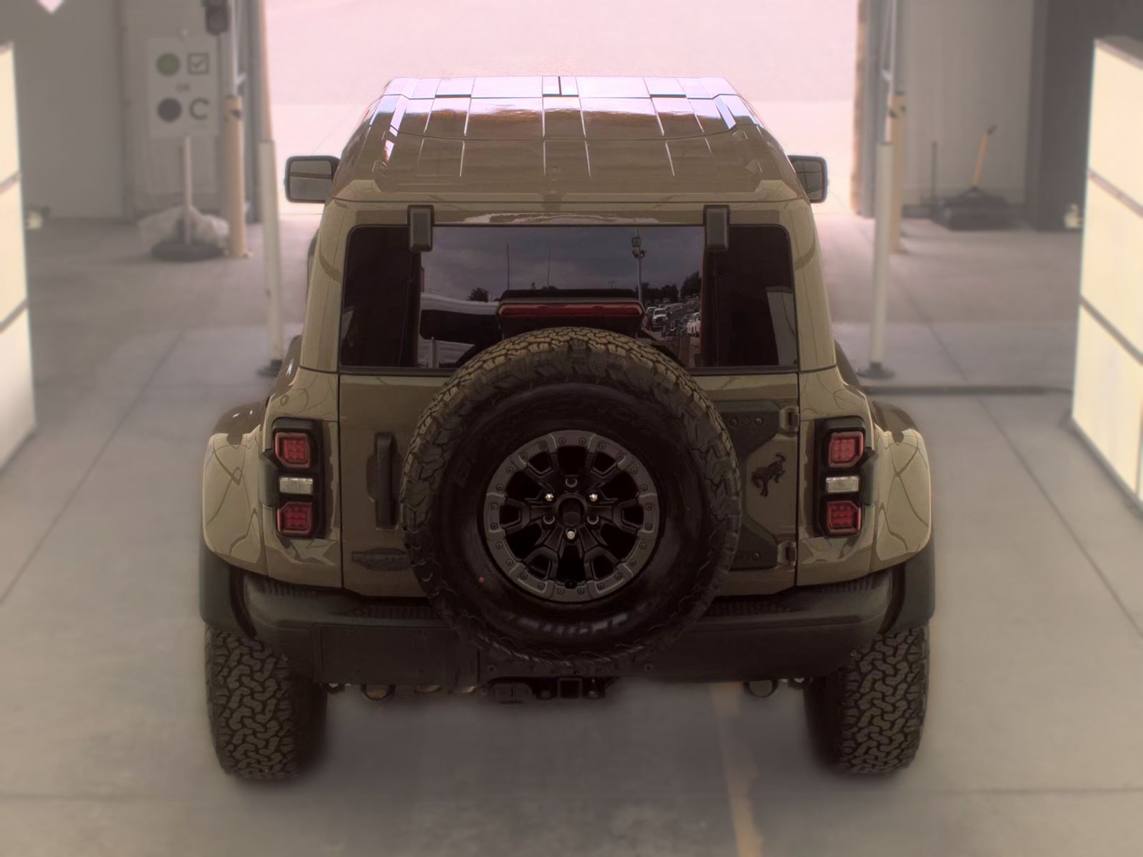 FORD BRONCO - 7