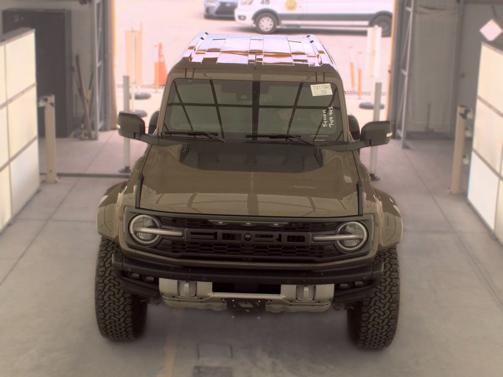 FORD BRONCO - 3