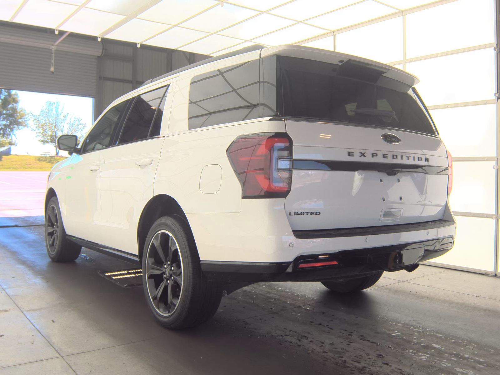 FORD EXPEDITION - 9
