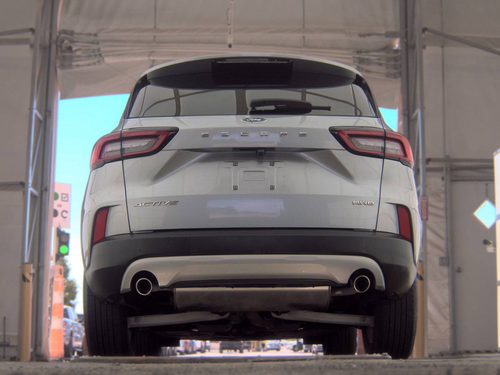 FORD ESCAPE - 8