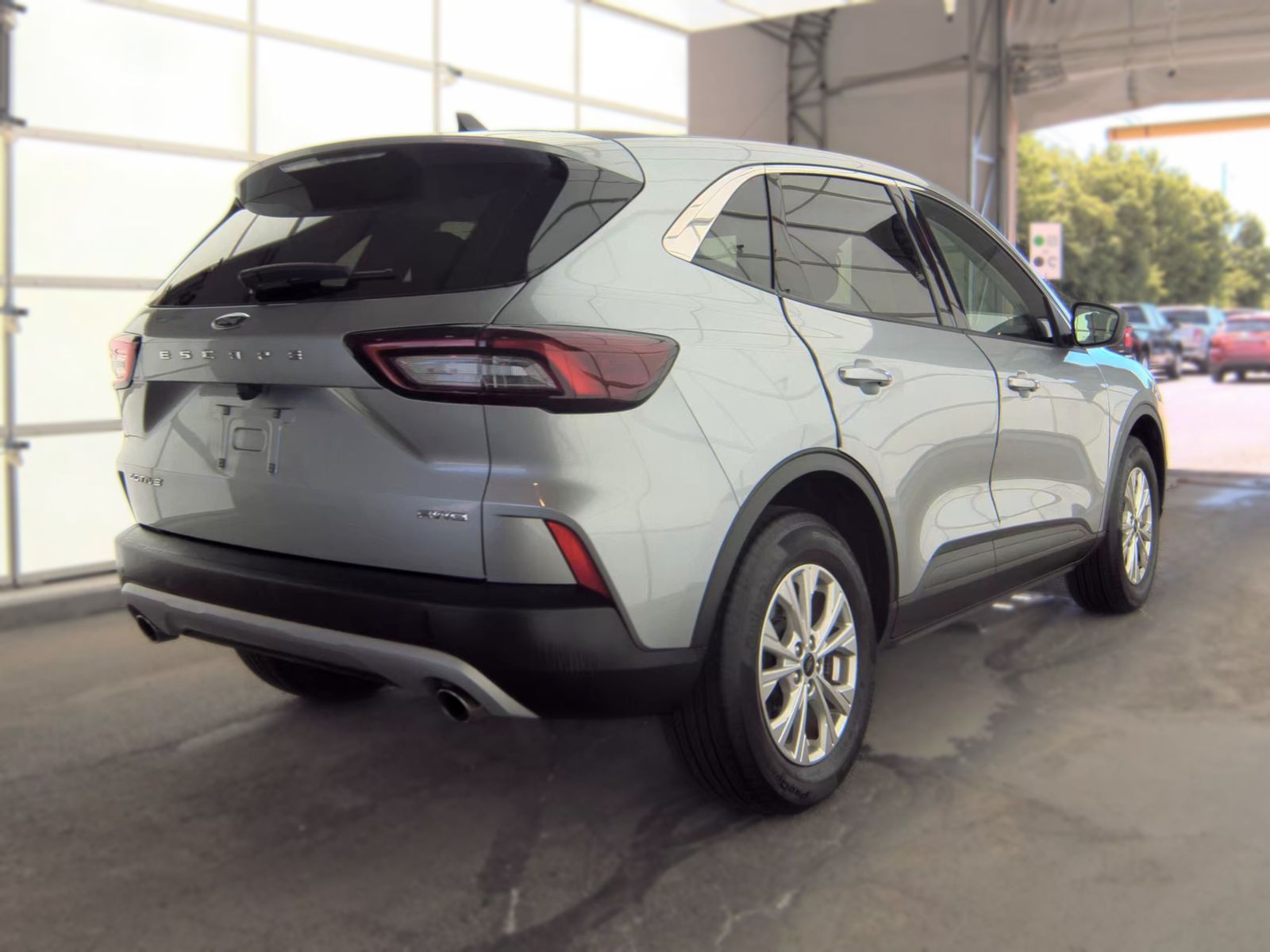 FORD ESCAPE - 6