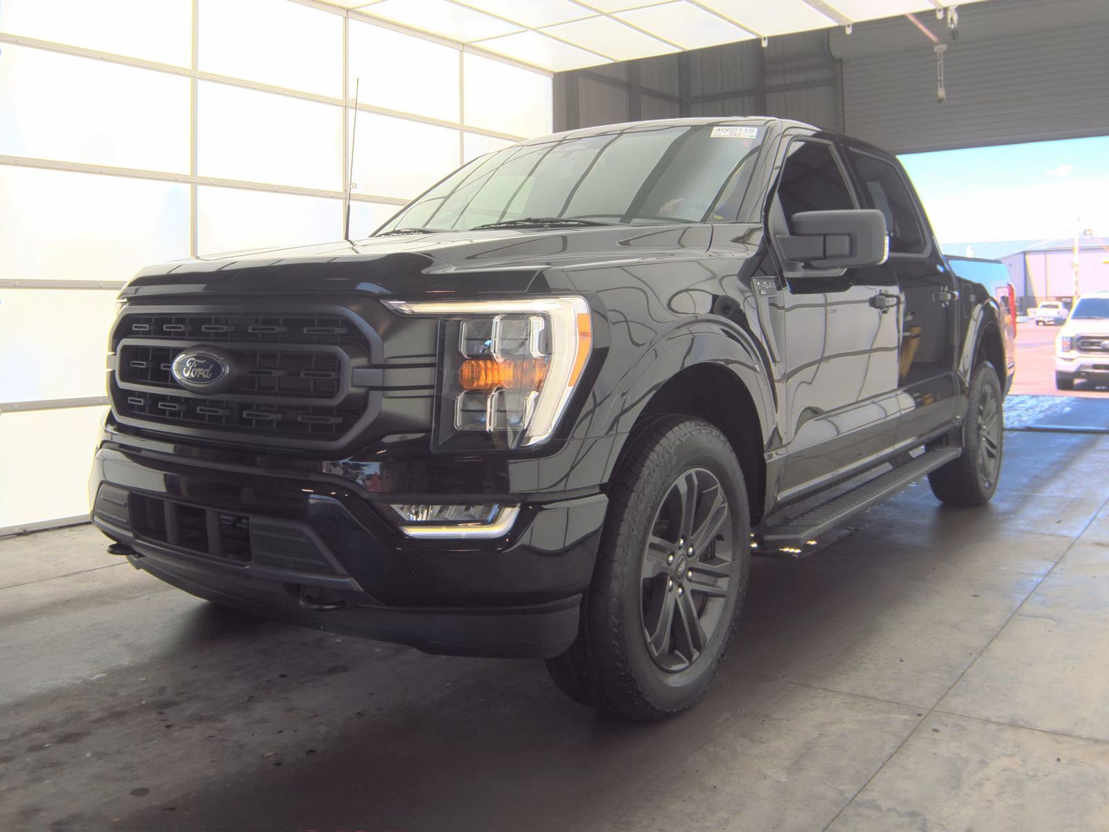 2023 Ford F-150 XLT AWD