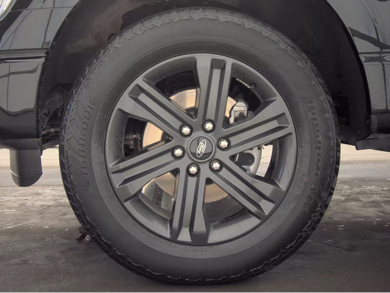 2023 Ford F-150 XLT AWD