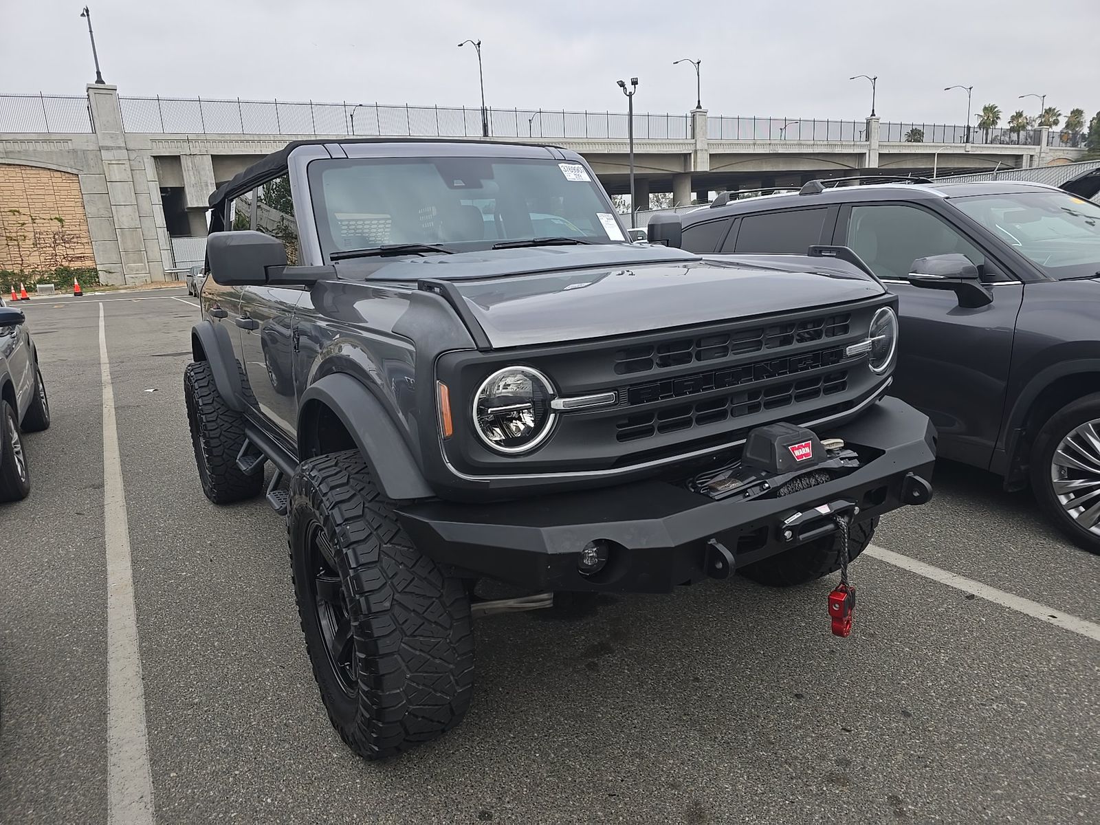 FORD BRONCO - 4