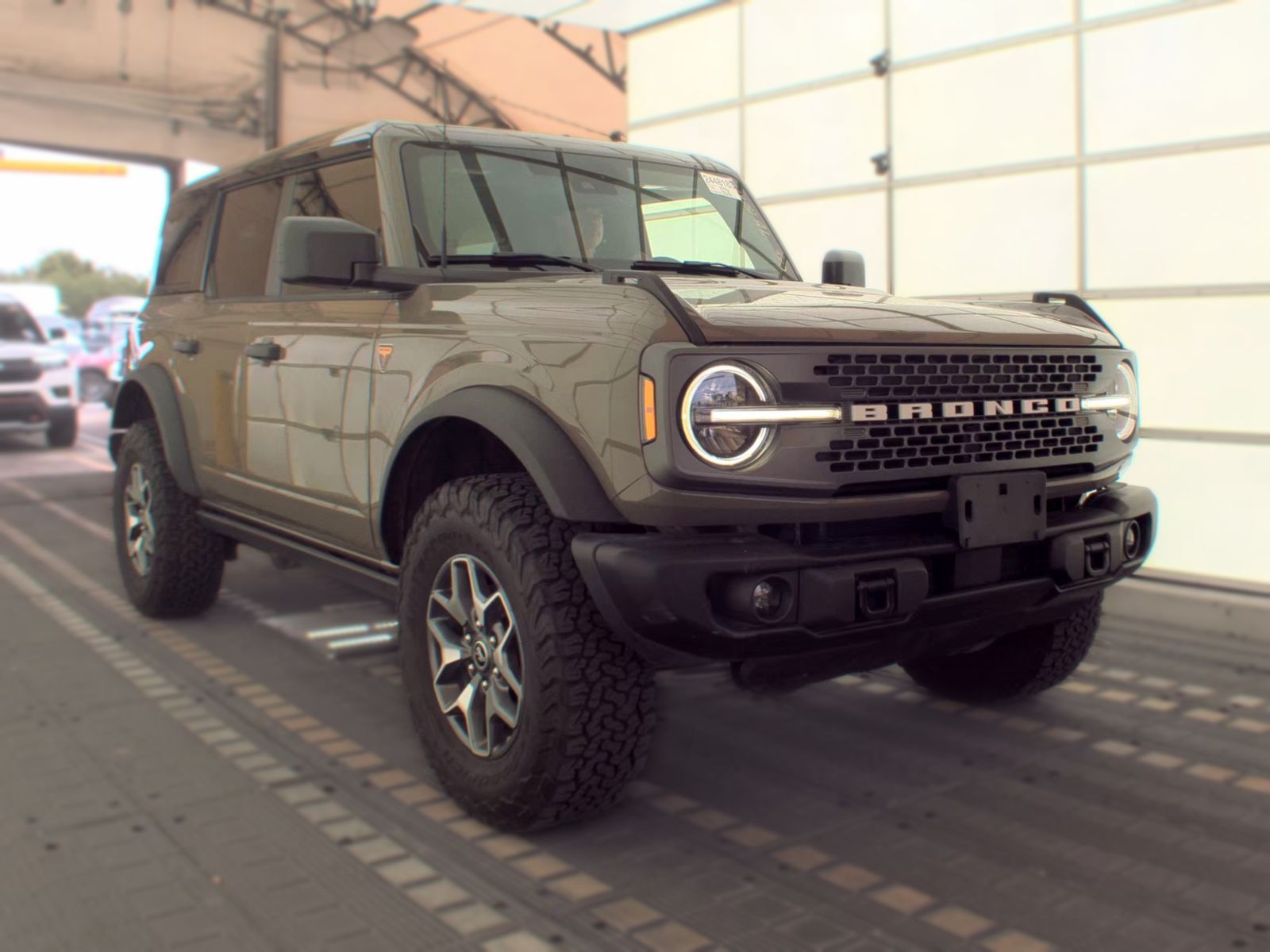 FORD BRONCO - 5