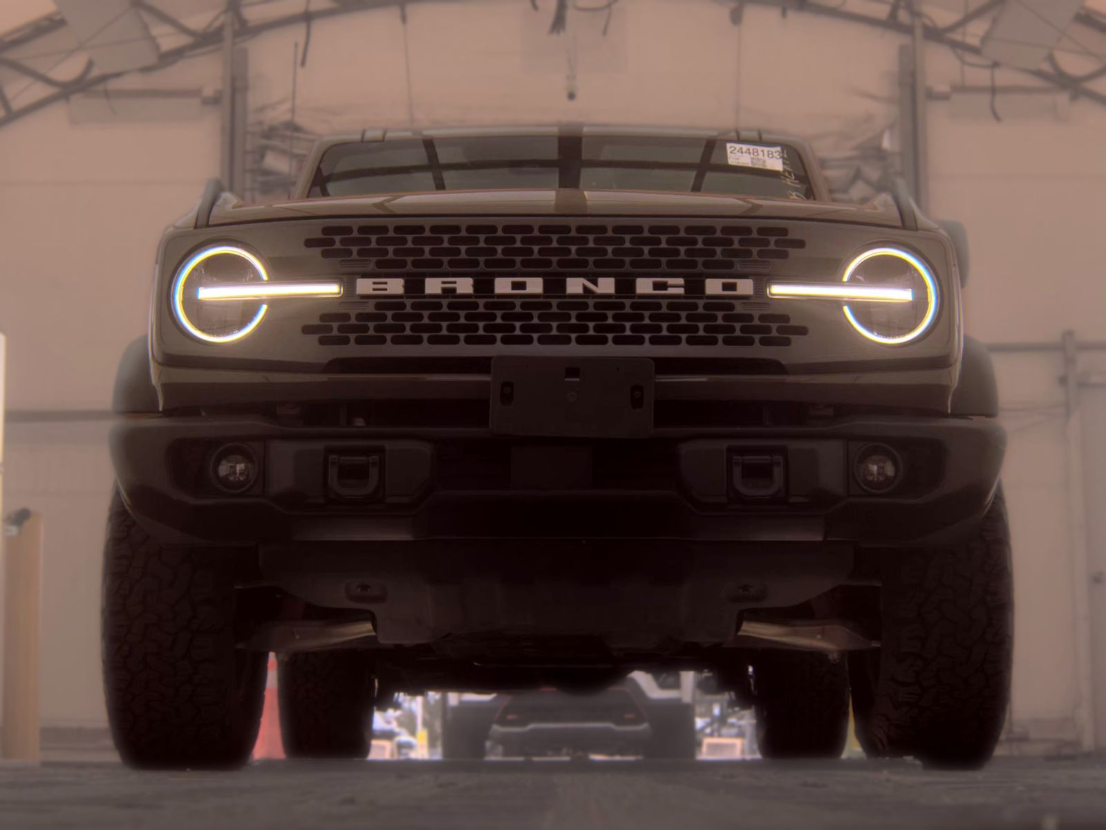 FORD BRONCO - 4