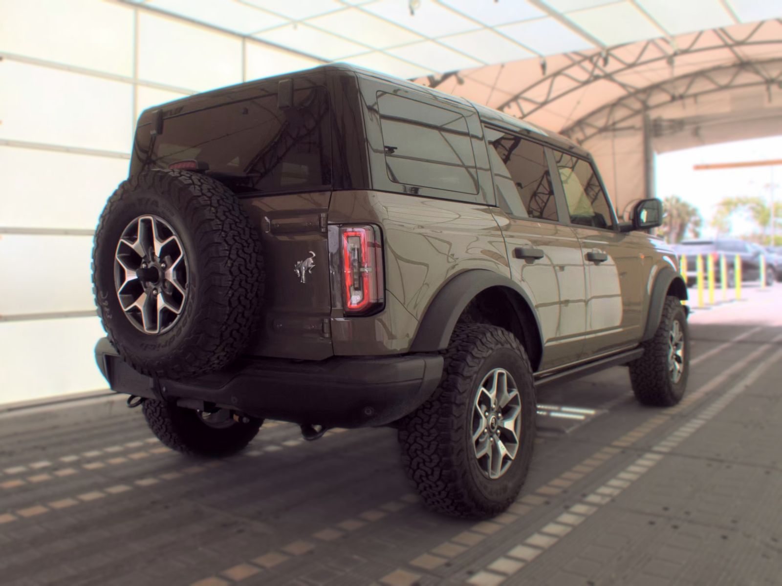 FORD BRONCO - 6