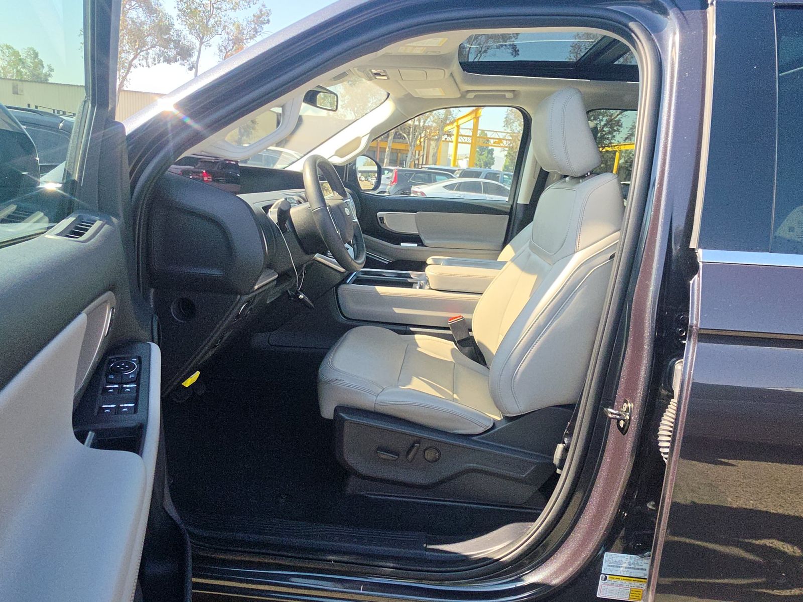 FORD EXPEDITION MAX - 8