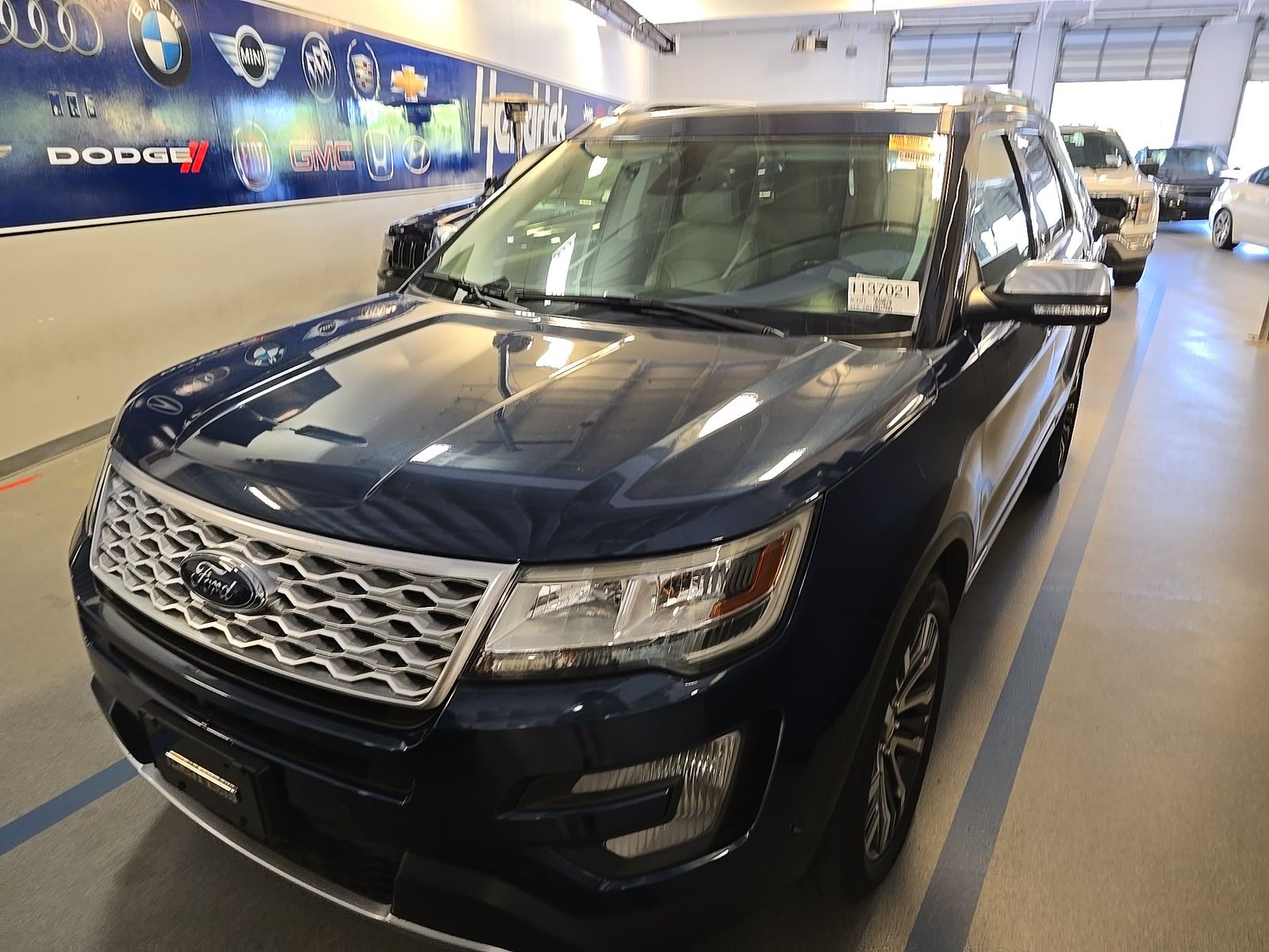 FORD EXPLORER - 1