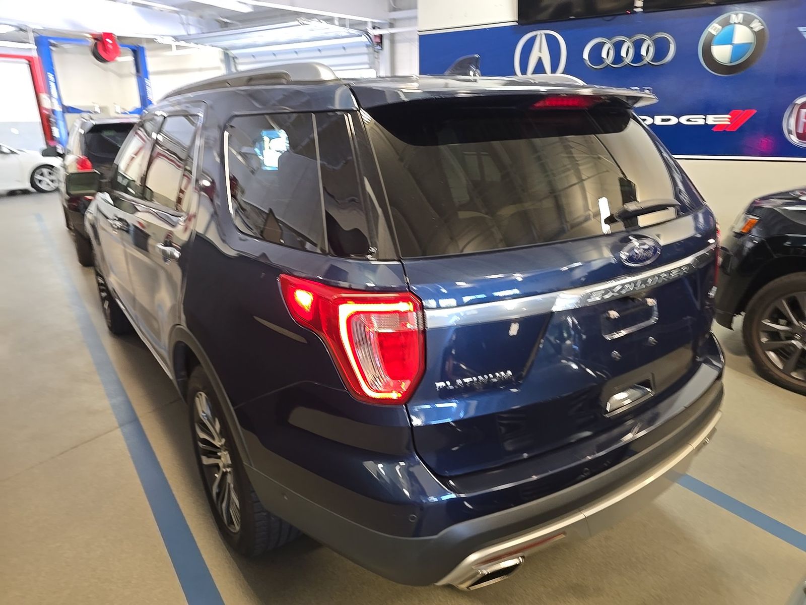 FORD EXPLORER - 7