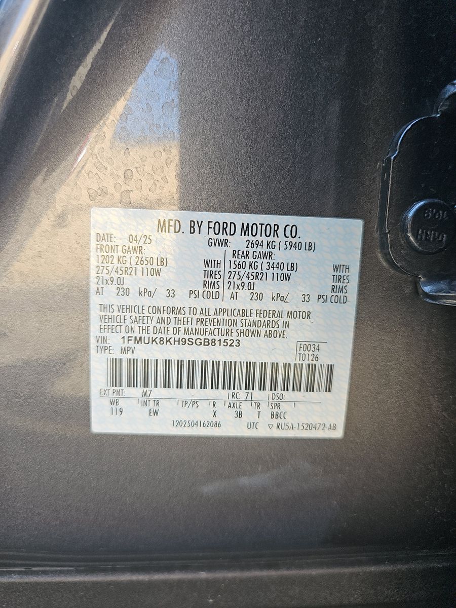 2025 Ford Explorer ST-Line AWD