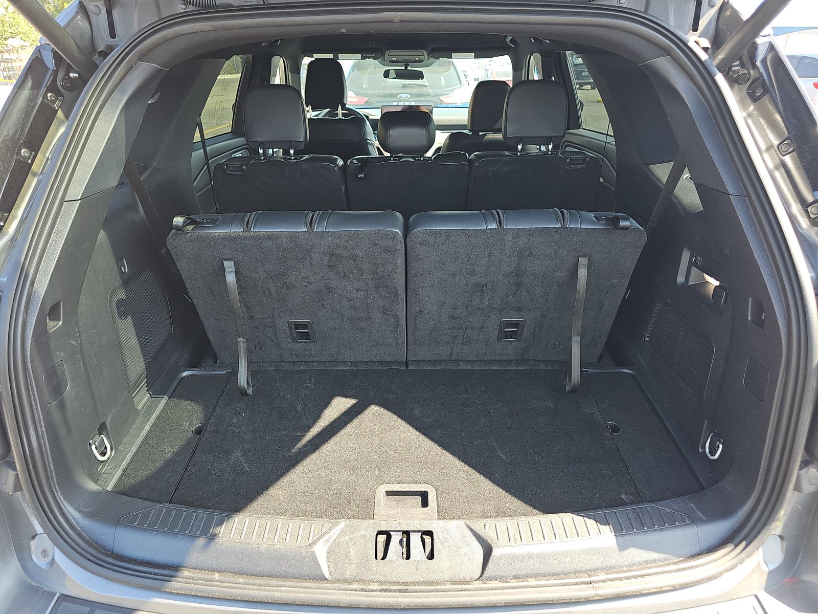2025 Ford Explorer ST-Line AWD