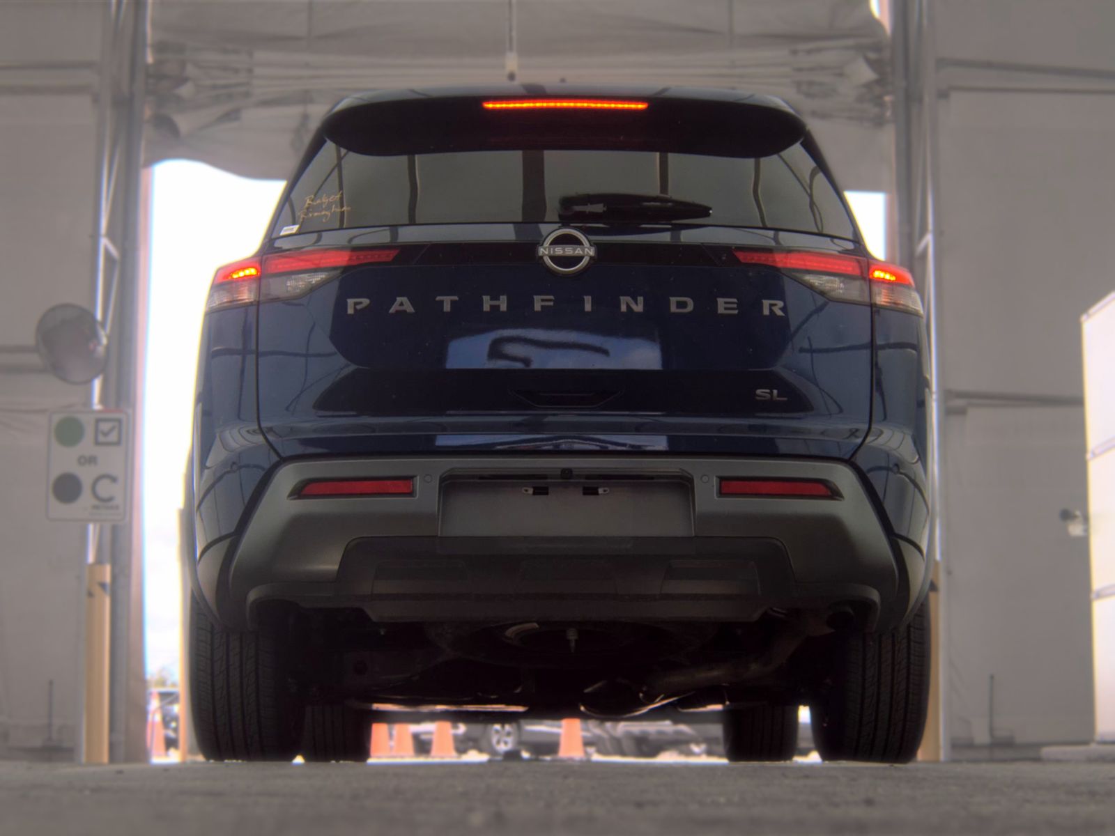 2026 Nissan Pathfinder SL FWD