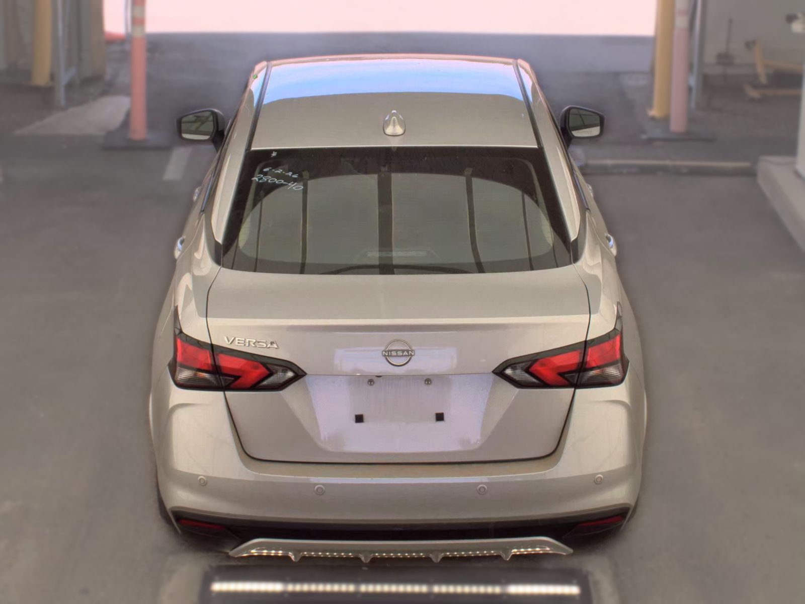 NISSAN VERSA - 7