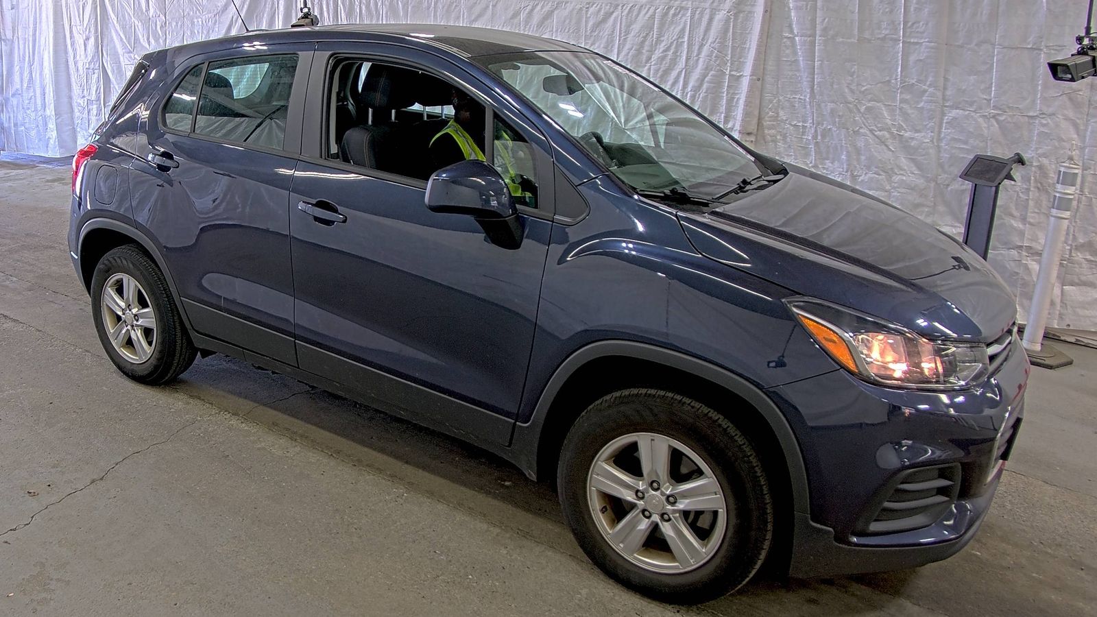 CHEVROLET TRAX - 4