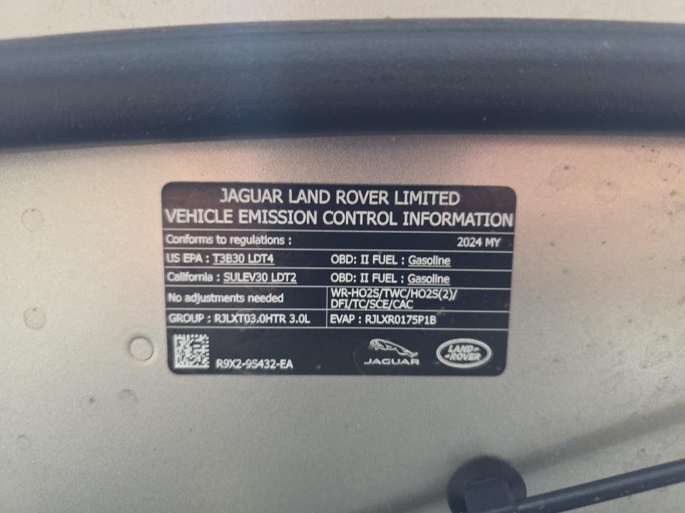 2024 Land Rover Range Rover SE AWD