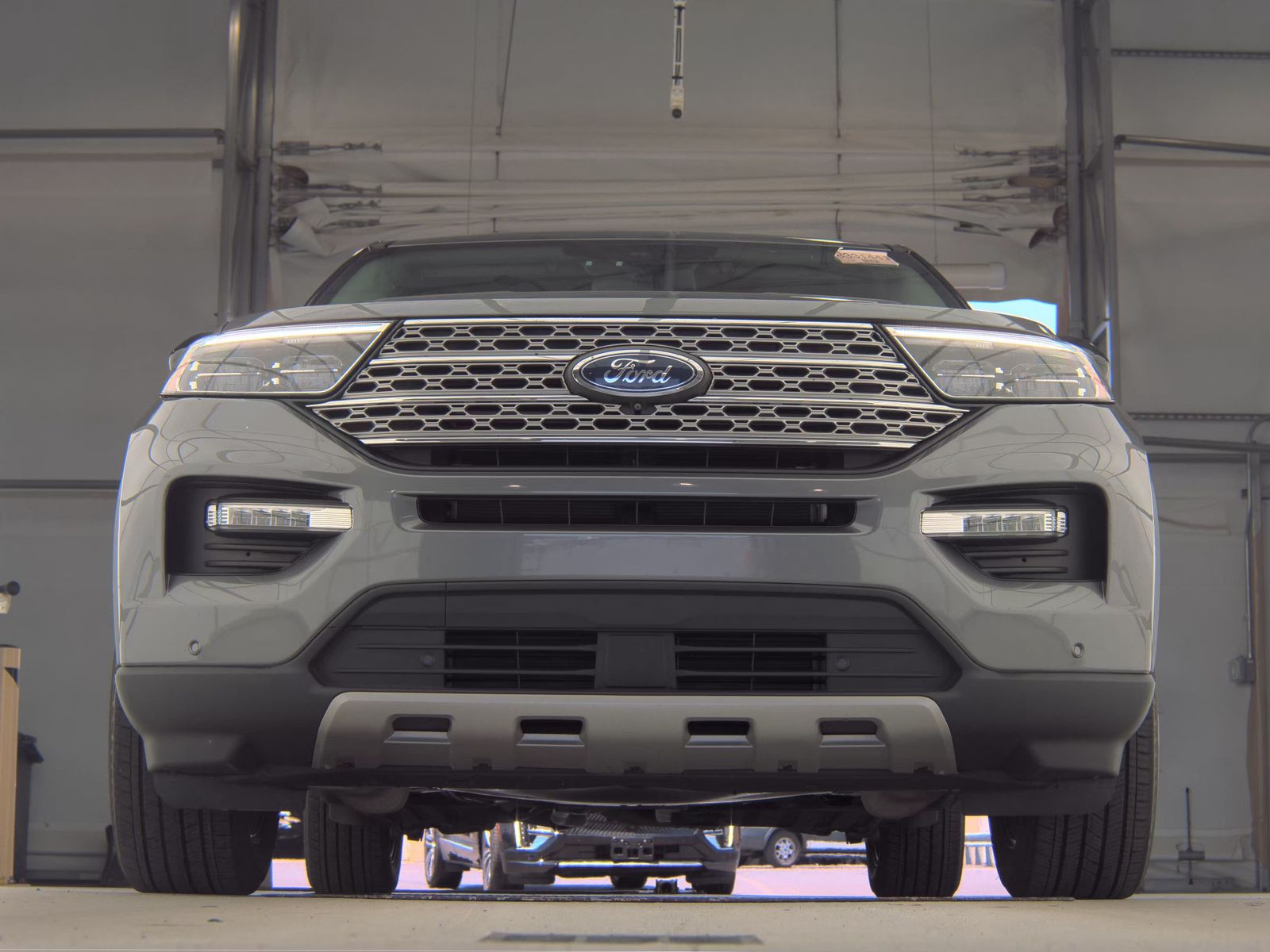 FORD EXPLORER - 4