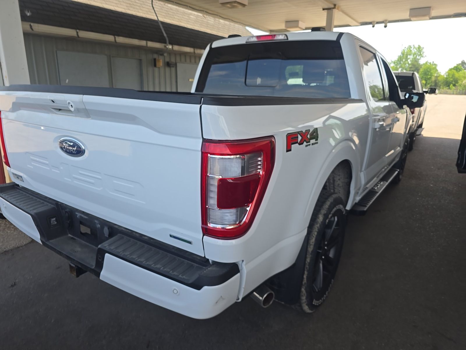 2023 Ford F-150 Lariat AWD