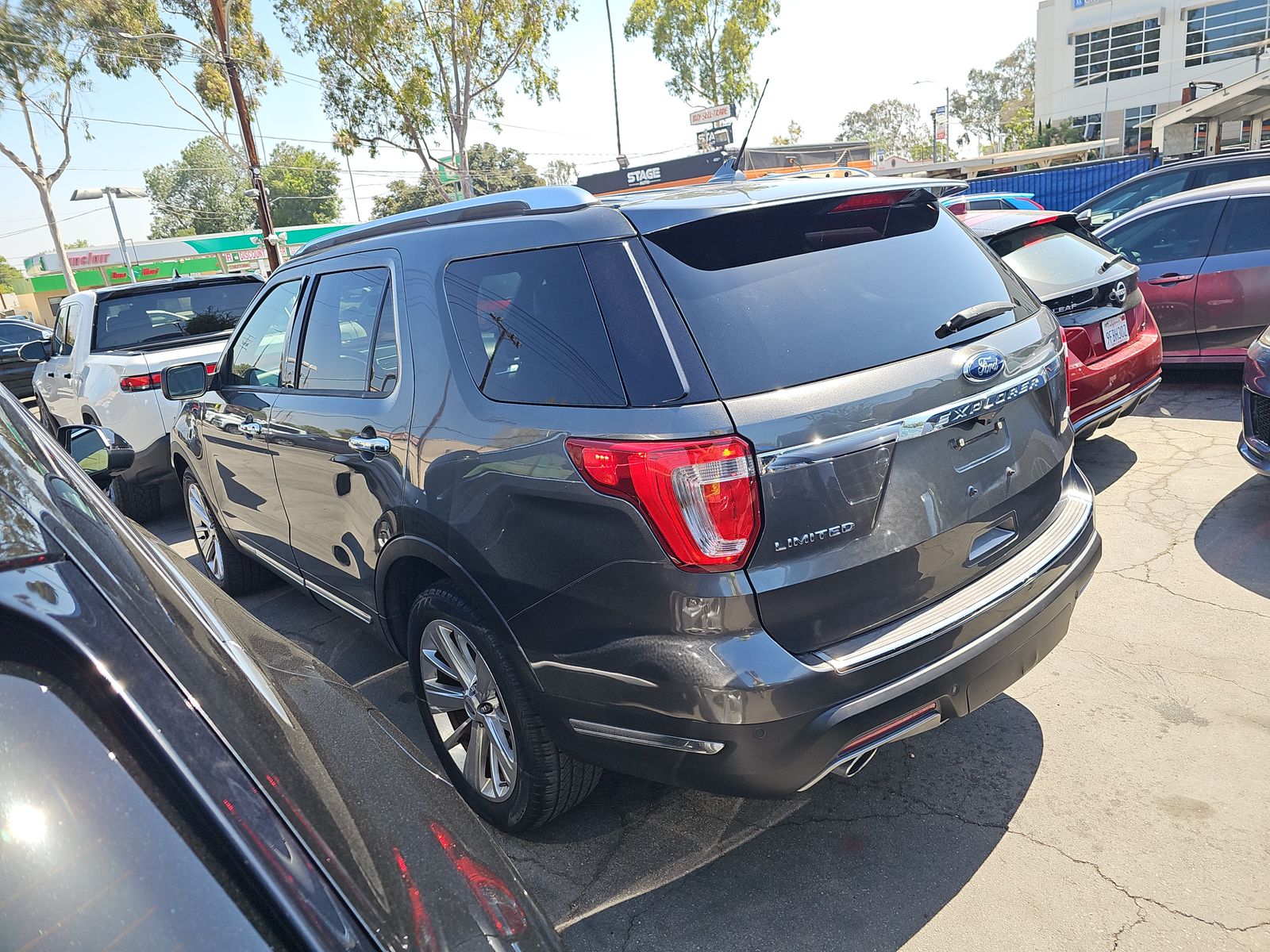 FORD EXPLORER - 7