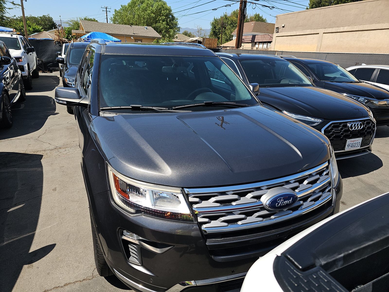 FORD EXPLORER - 3