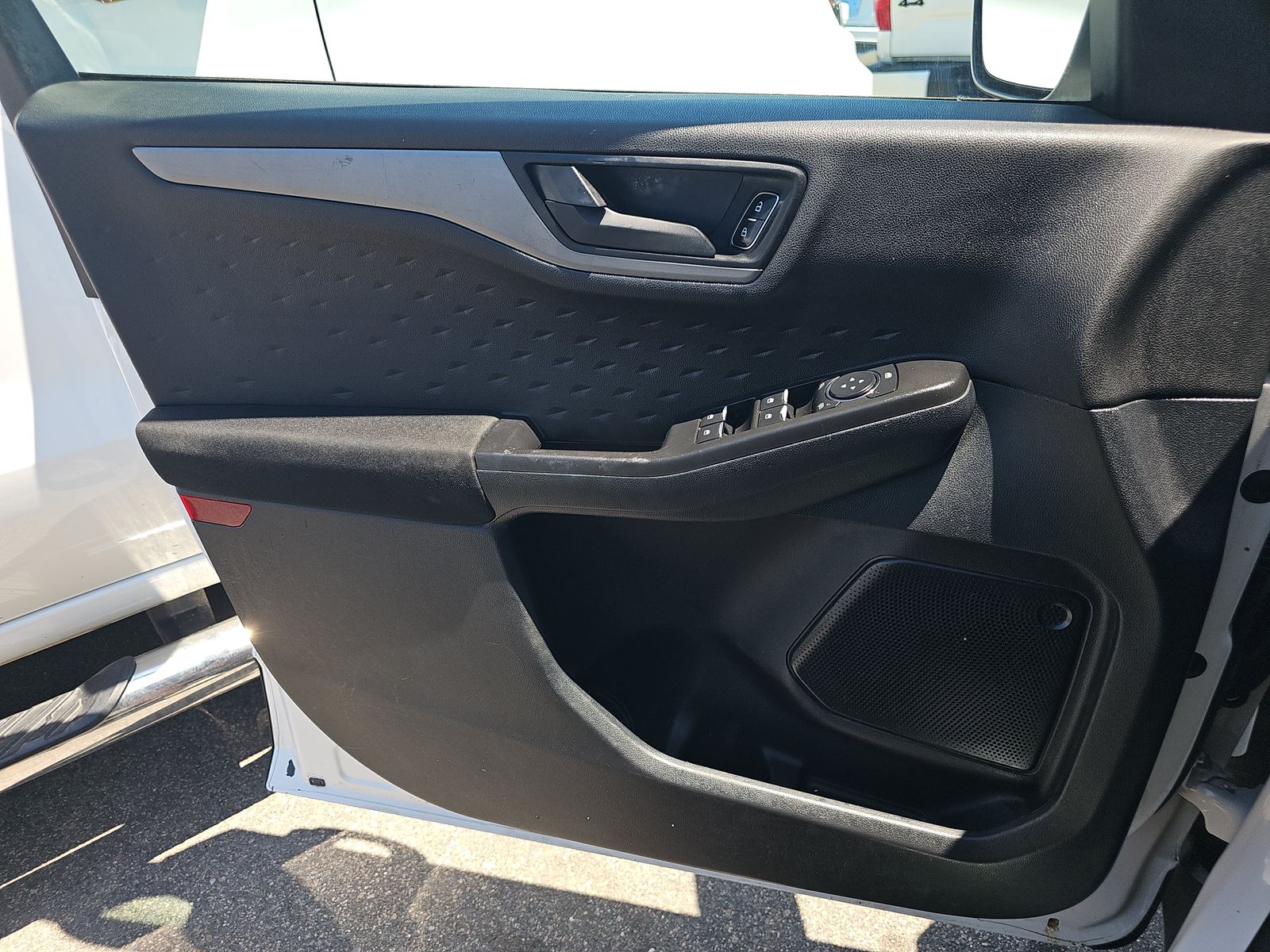 FORD ESCAPE - 10