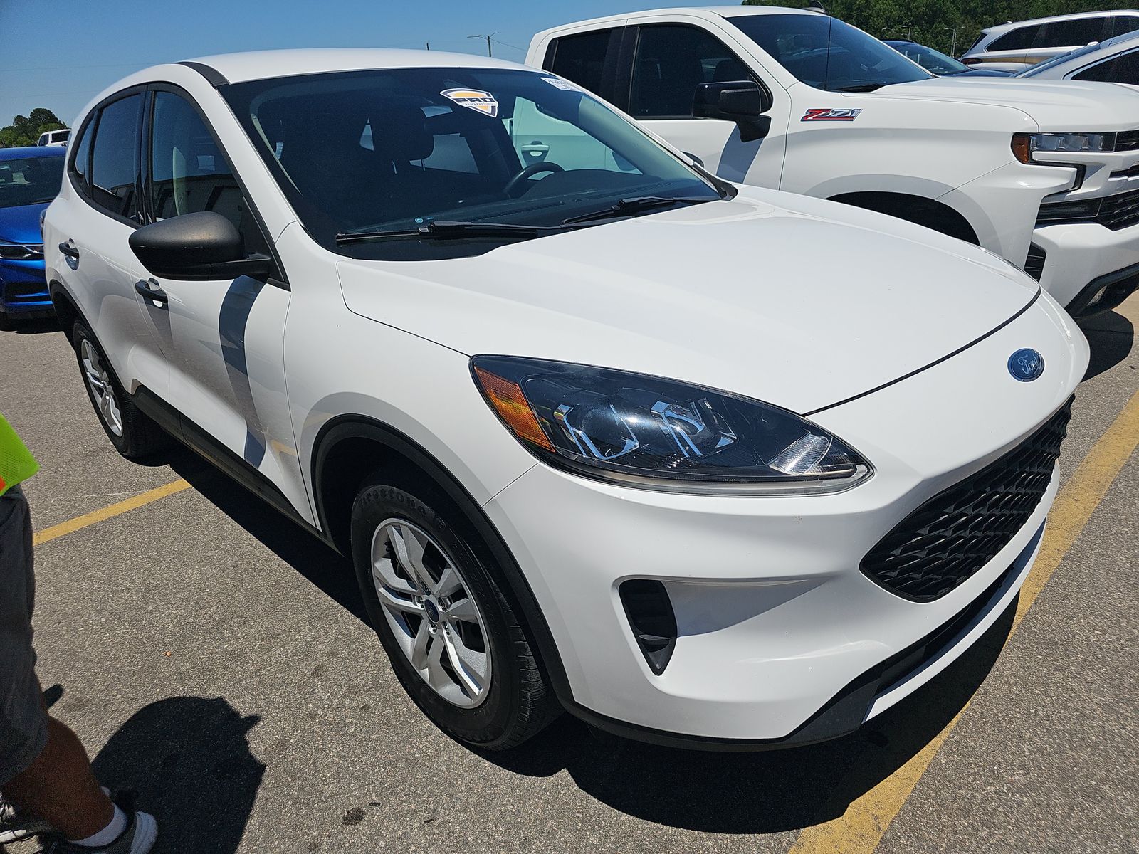 FORD ESCAPE - 4