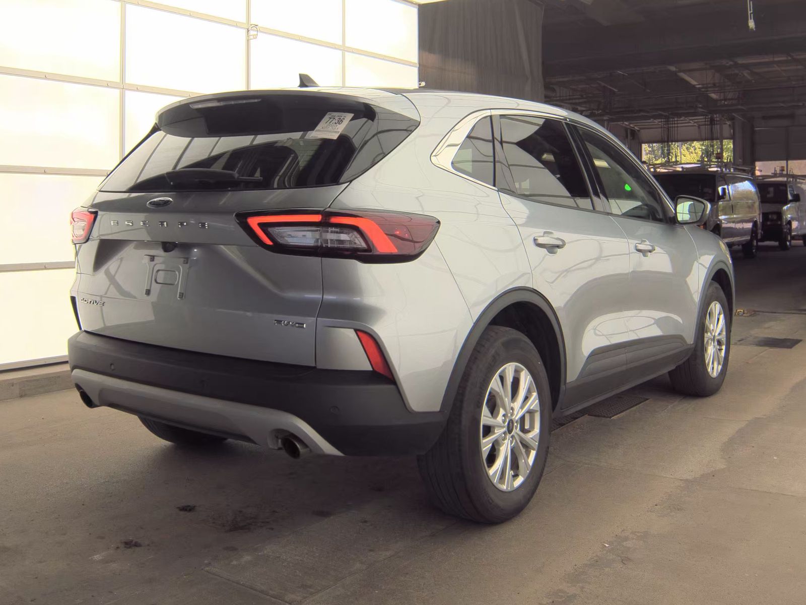 FORD ESCAPE - 6